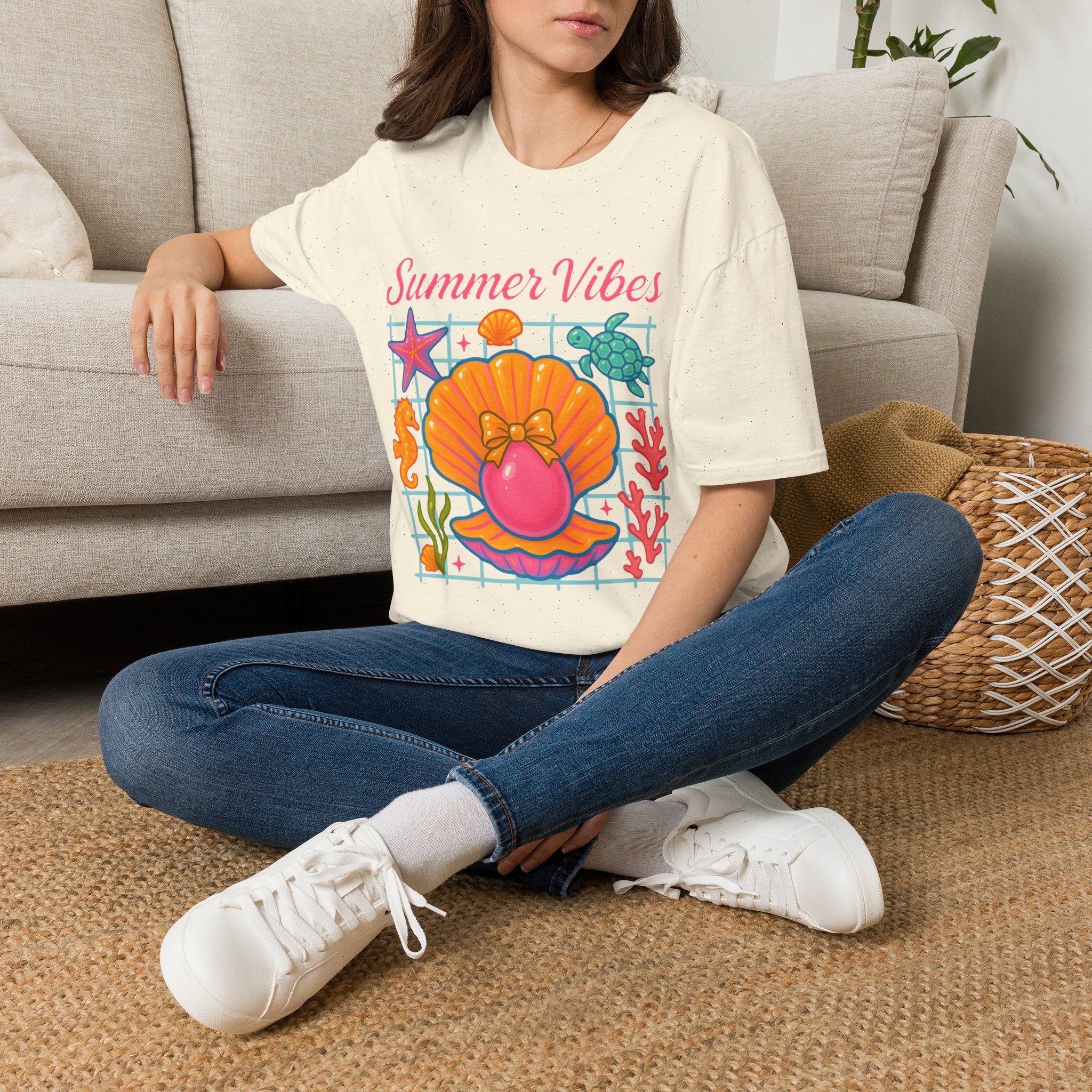 T-Shirt — "Summer Vibes" Seashell & Sea Life Beach Tee