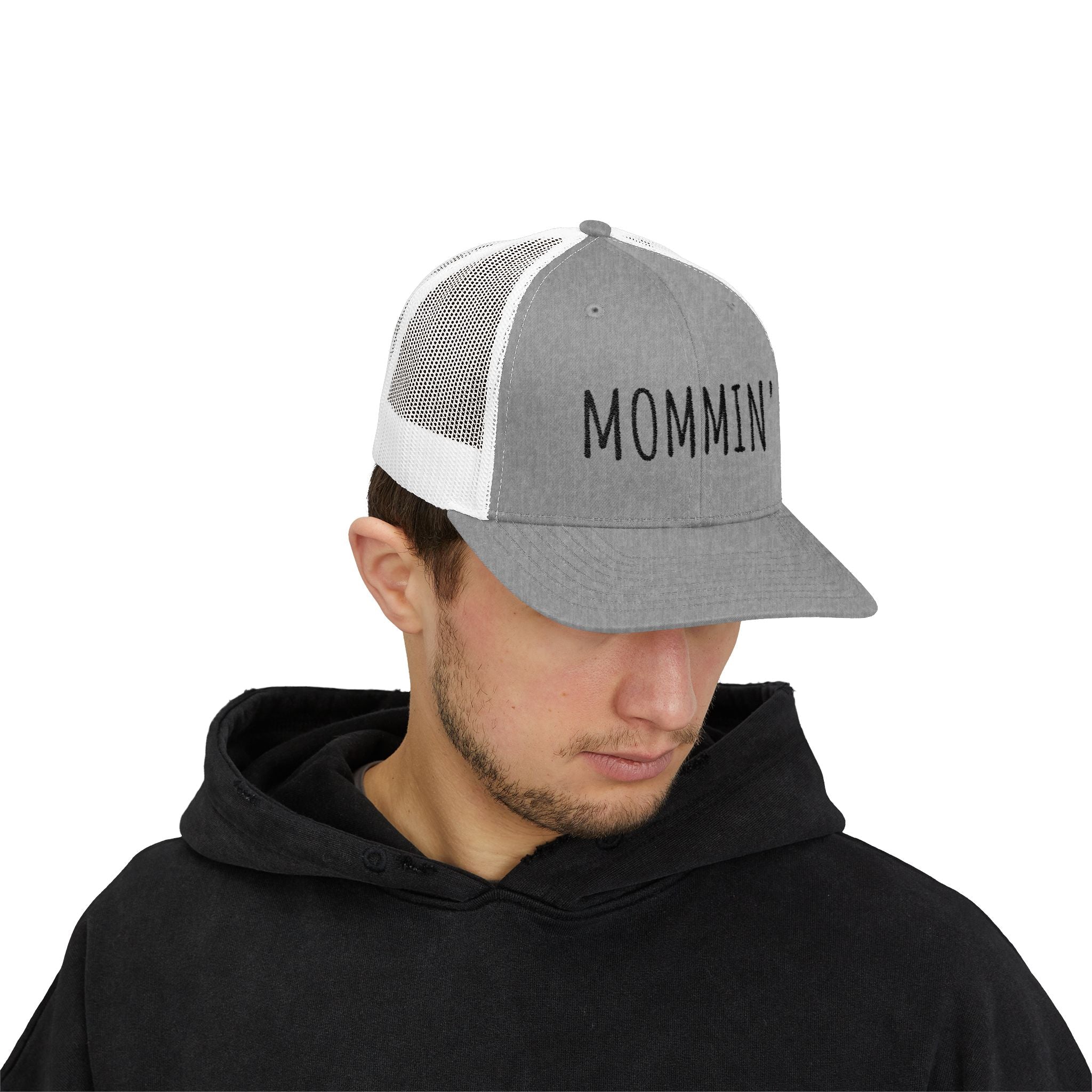 Mommin' Snapback Trucker Cap — Casual Mom Hat for Everyday Wear