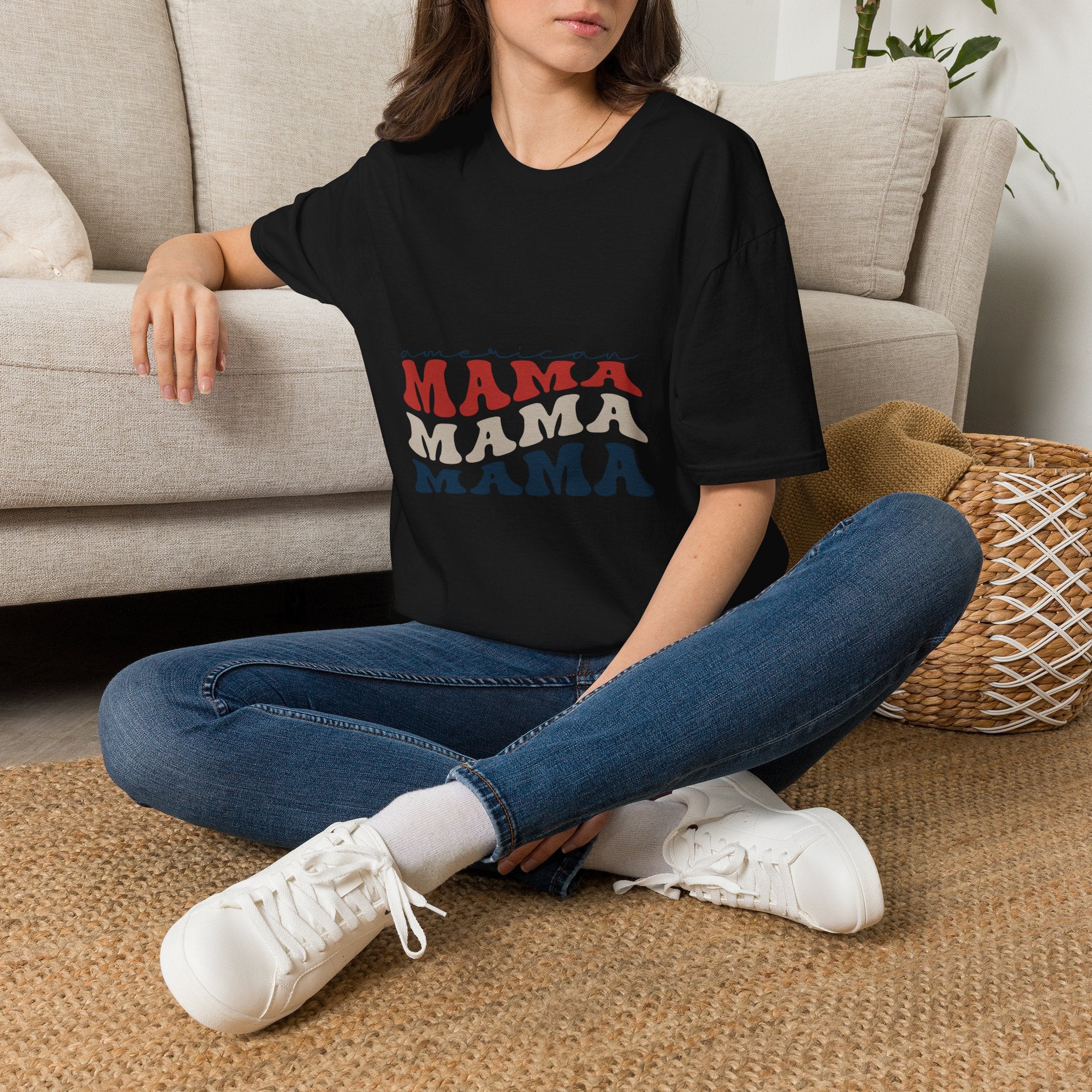 Mama Retro Tee — "American Mama" Graphic T-Shirt