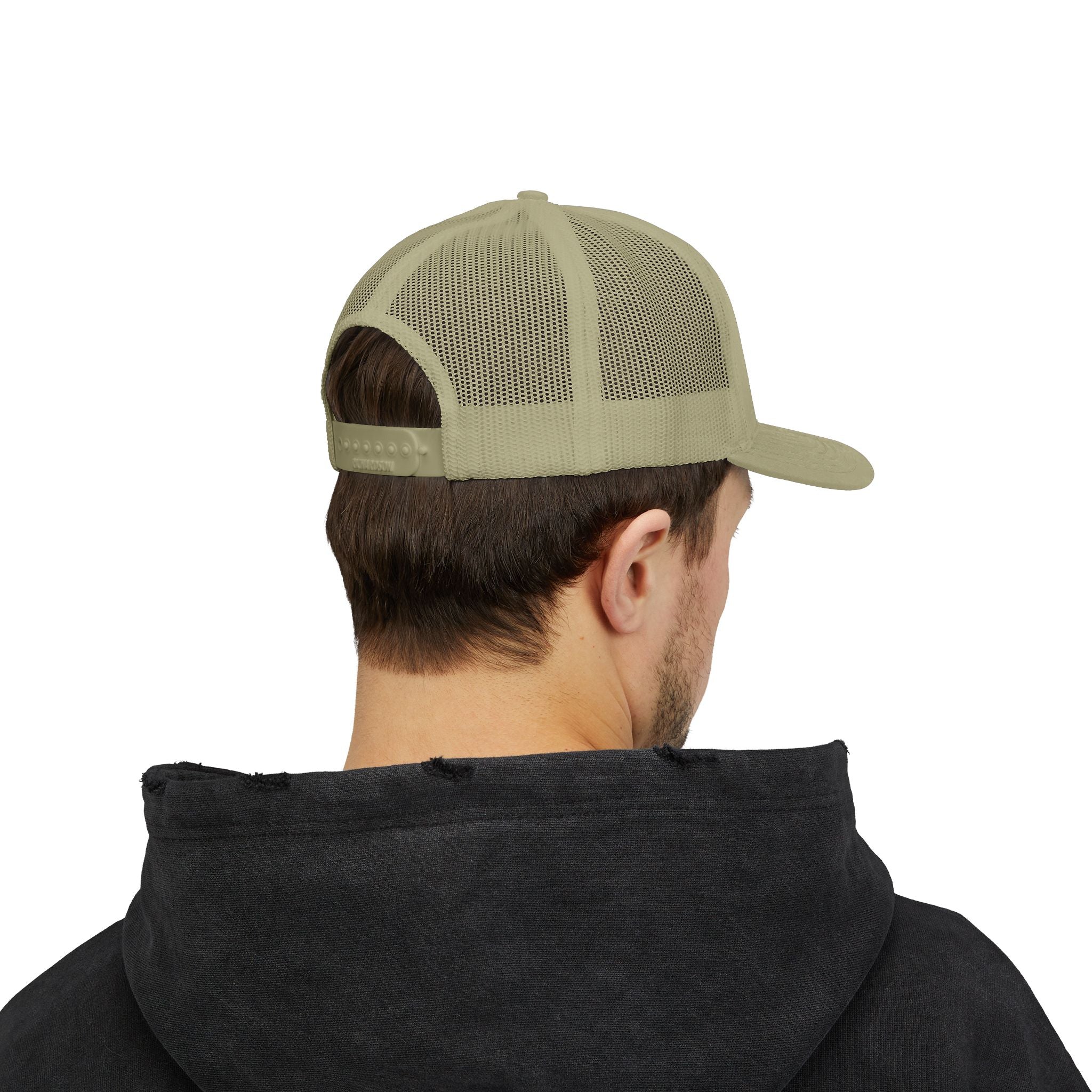Mommin' Snapback Trucker Cap — Casual Mom Hat for Everyday Wear