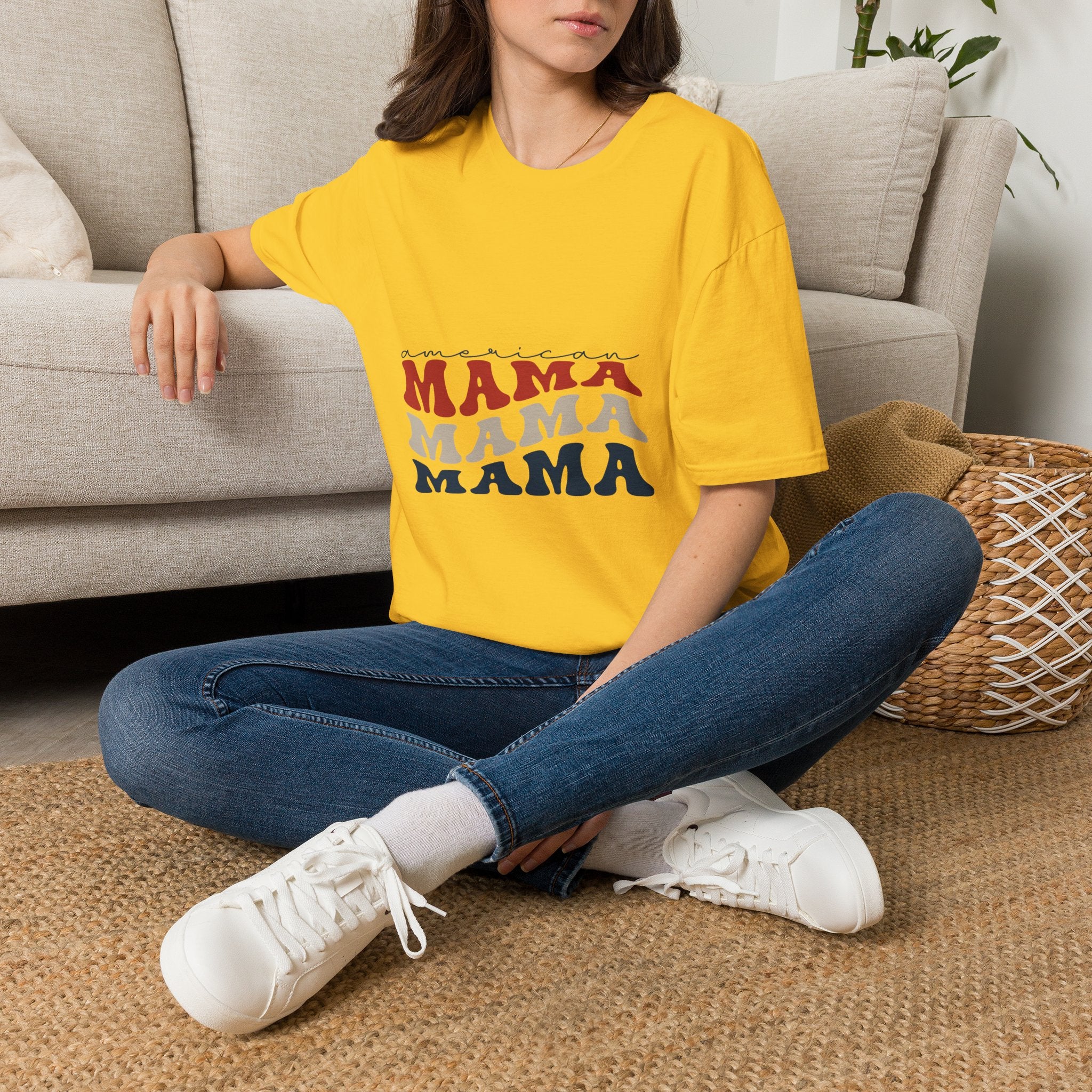 Mama Retro Tee — "American Mama" Graphic T-Shirt