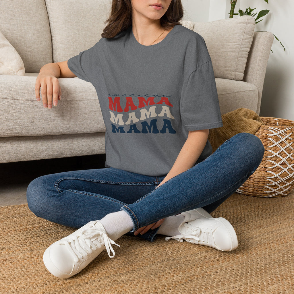 Mama Retro Tee — "American Mama" Graphic T-Shirt