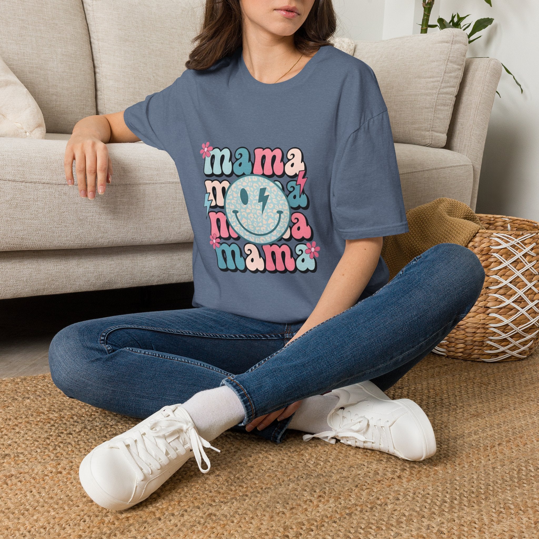 Mama Smile Graphic T-Shirt — Retro Boho 'mama' Design for Mothers, Mother's Day Gift