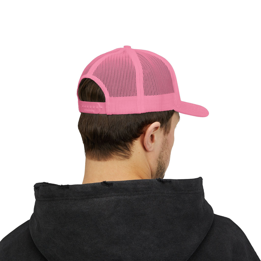 Beachin' Snapback Trucker Cap — Casual Beach Vibe Mesh Hat